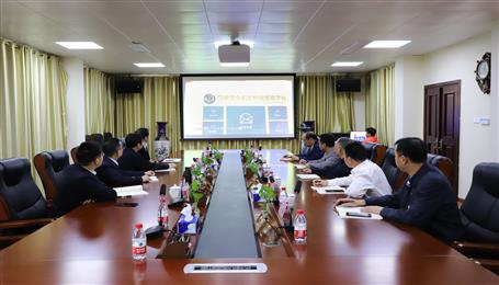 公司組織觀看《匯聚人民力量 維護(hù)國(guó)家安全》專題片