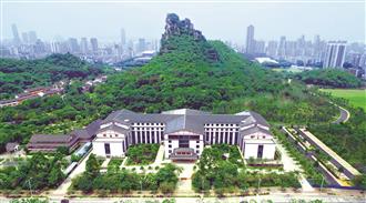 國(guó)家優(yōu)質(zhì)工程：柳州市老年活動(dòng)中心及1、2號(hào)門(mén)衛(wèi)室工程