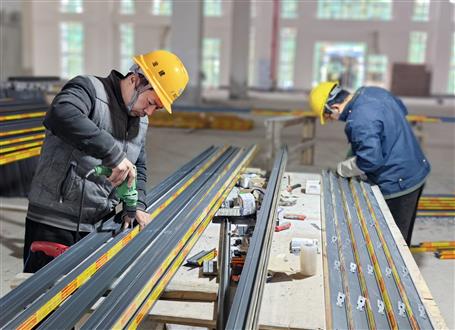 【真抓實(shí)干 奮勇?tīng)?zhēng)先】冶建第一分公司項(xiàng)目：復(fù)工復(fù)產(chǎn) 奮力沖刺