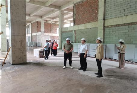 賴海標(biāo)到冶建第三分公司項目開展五一節(jié)前檢查