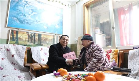 冶建公司領導班子新春走訪慰問丨送溫暖 傳祝福